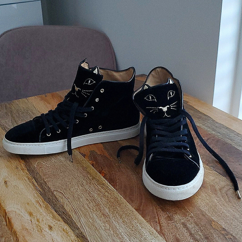 Purrrfect high top Kitty sneaker